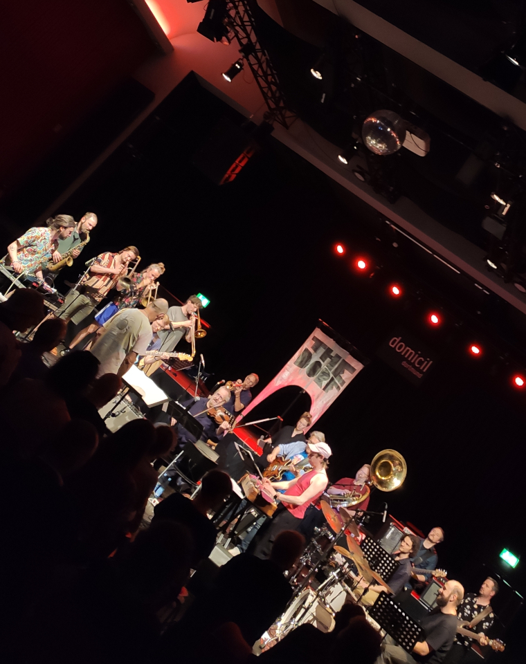 Feature The Dorf Sascha Wundes